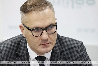 Гигин: используя ту или иную символику, нужно не выдумывать, а опираться на аргументацию и факты
